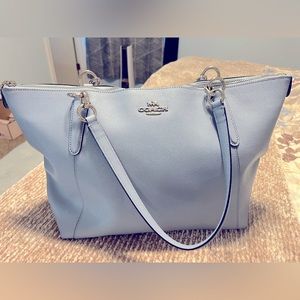 Coach shoulder bag